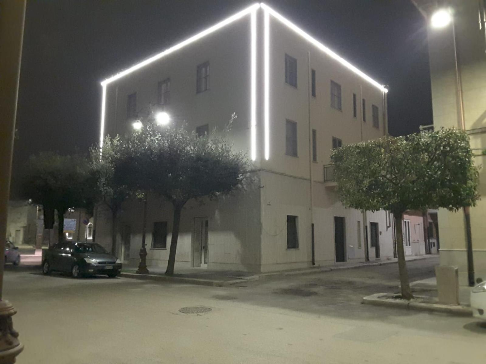 Le Stanze Di Ricci - Affittacamere Low Cost Lesina Buitenkant foto